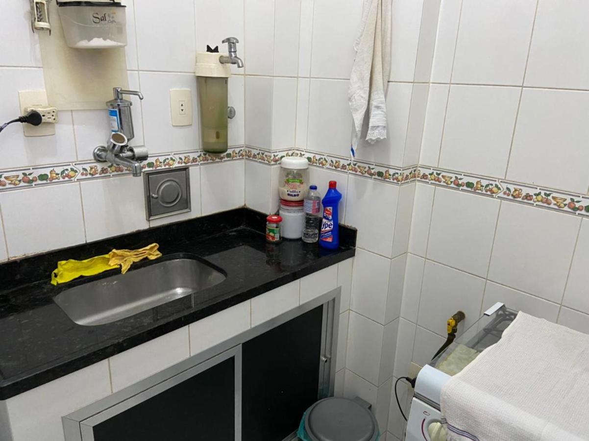 Apartamento em Copacabana a um quarteirão da praia! Apartamento Rio de Janeiro Exterior foto